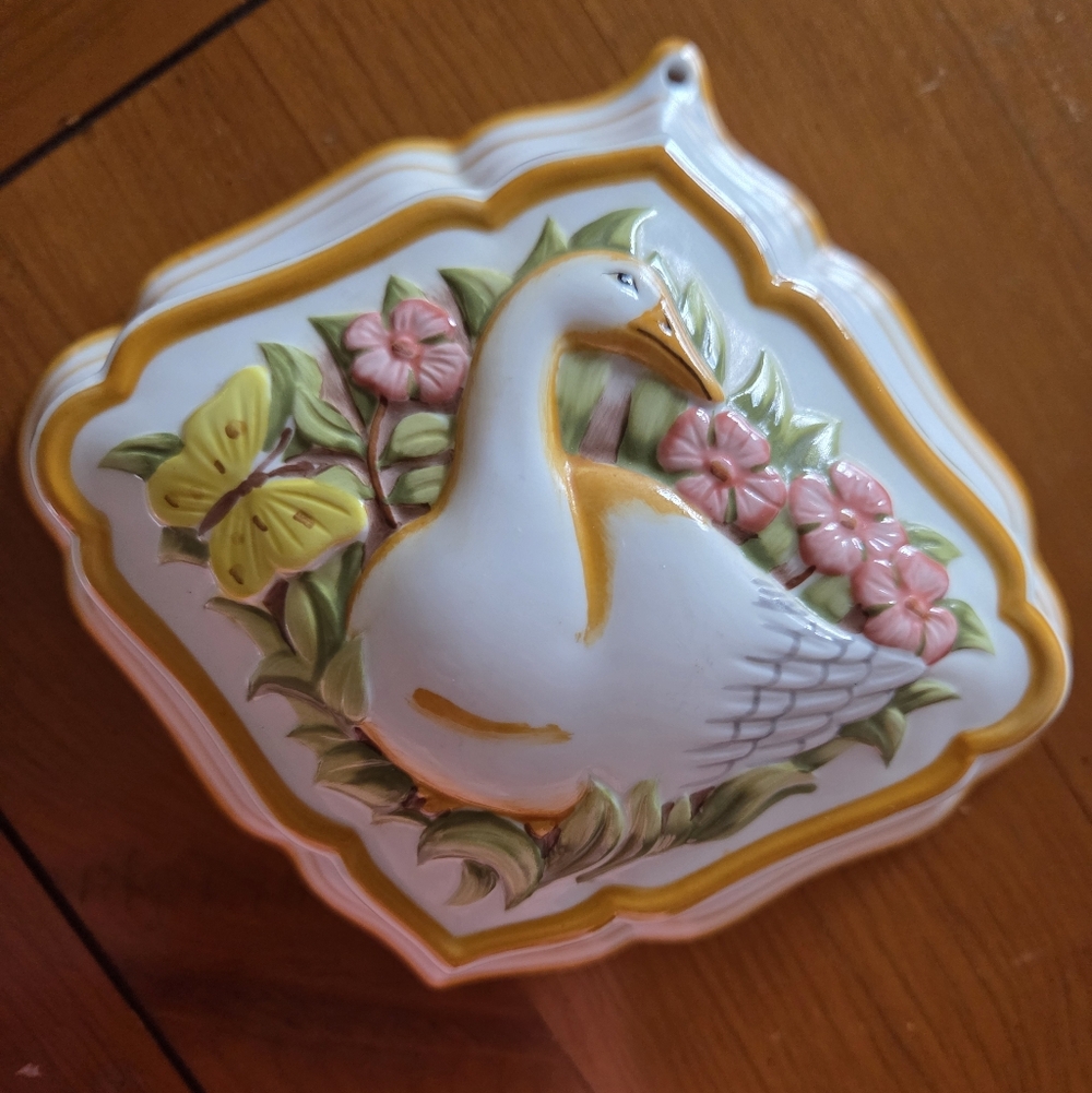 Franklin Mint Le Cordon Bleu Goose ceramic mold/kitchen decor vintage 1986